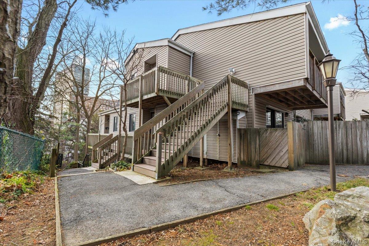 #2 photo, 26 Hillside Terrace, White Plains , NY 10601