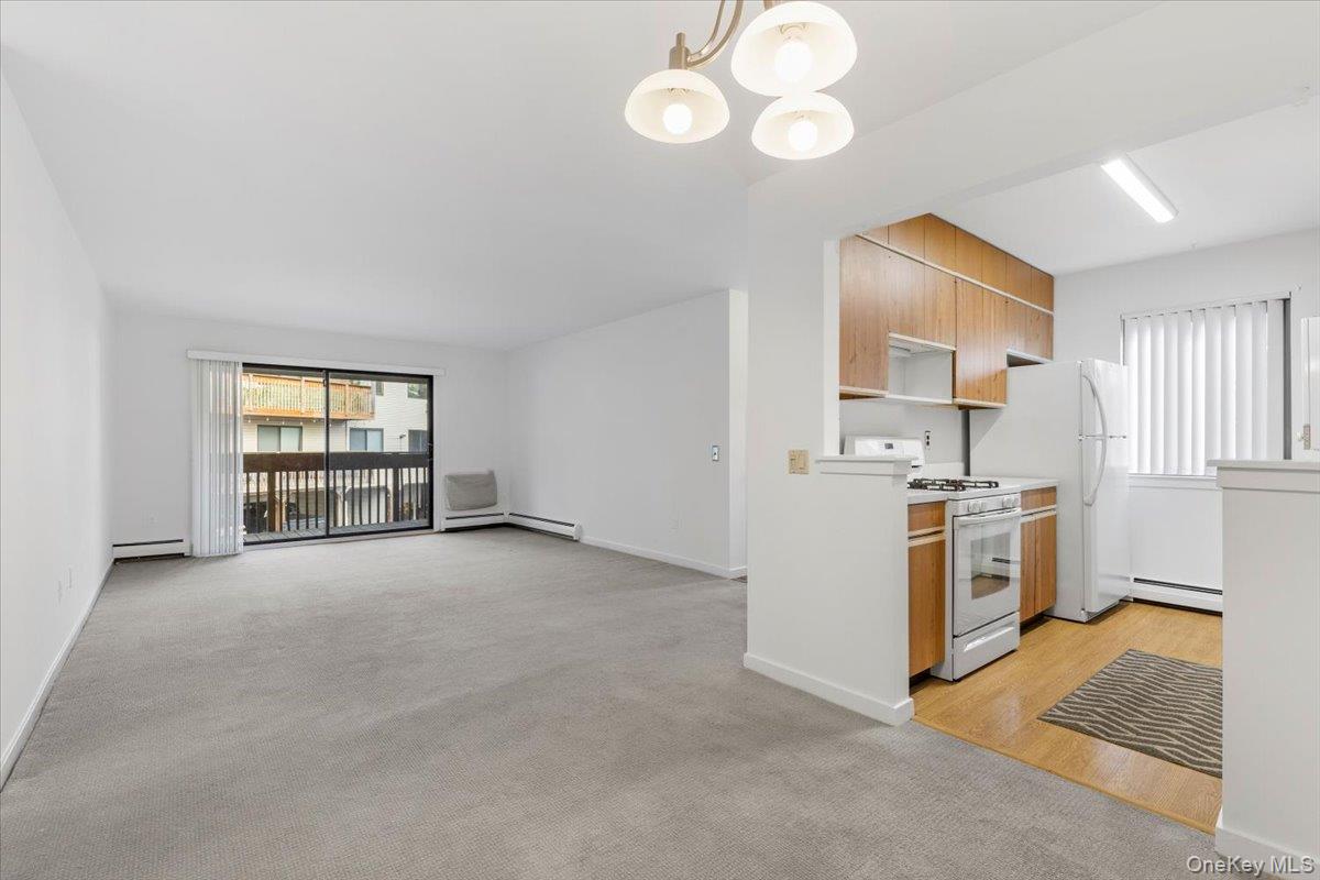 #4 photo, 26 Hillside Terrace, White Plains , NY 10601