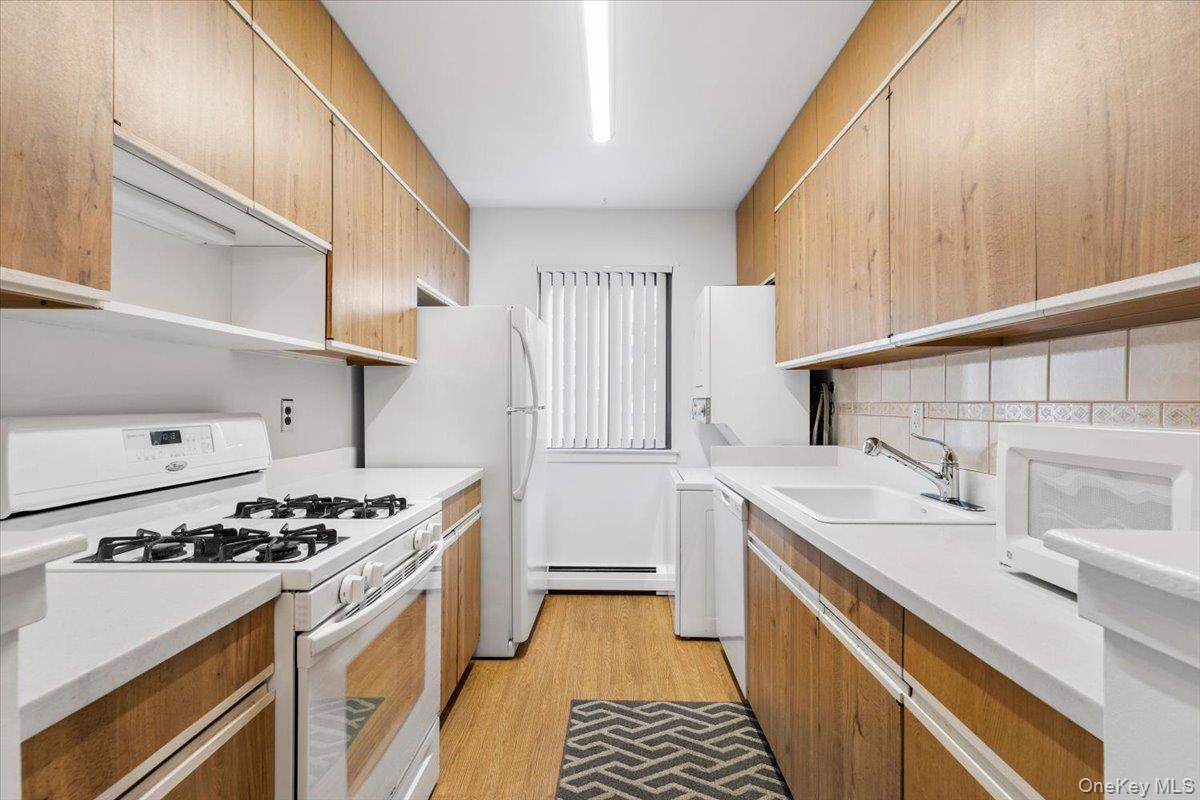 #5 photo, 26 Hillside Terrace, White Plains , NY 10601