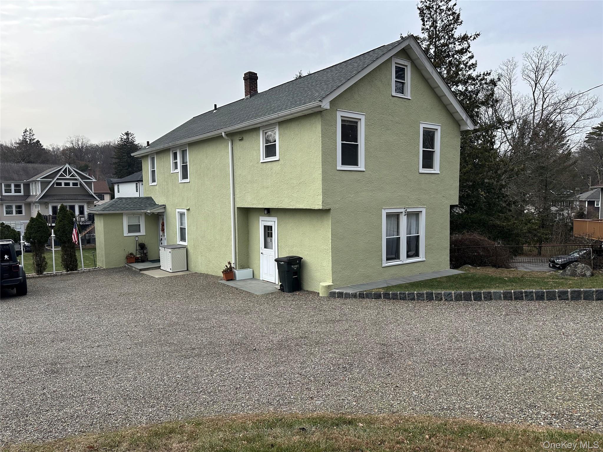 #2 photo, 86 E Sunnyside Lane, 纽约州 Irvington , NY 10533