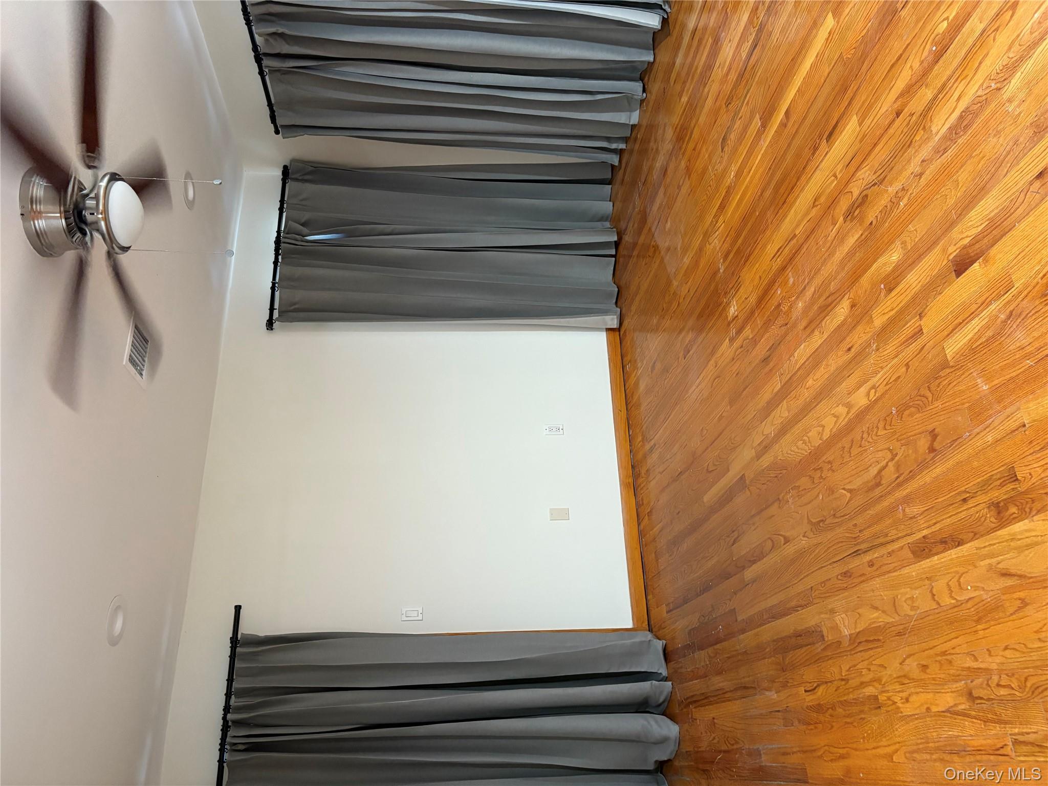 #6 photo, 258-05 83rd Avenue, Glen Oaks , NY 11004