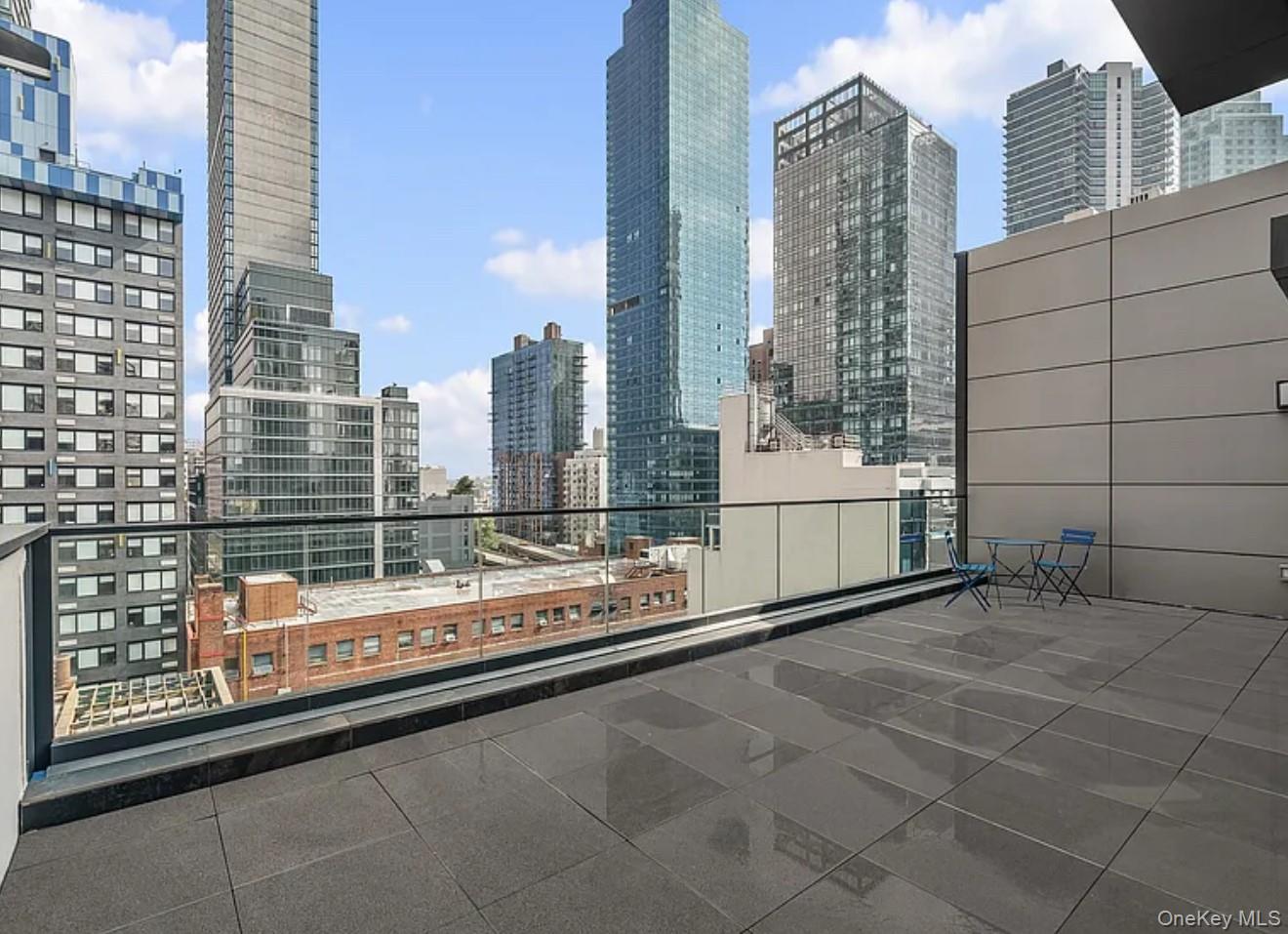 #4 photo, 4262 Hunter Street, 뉴욕퀸즈 Long Island City , NY 11101