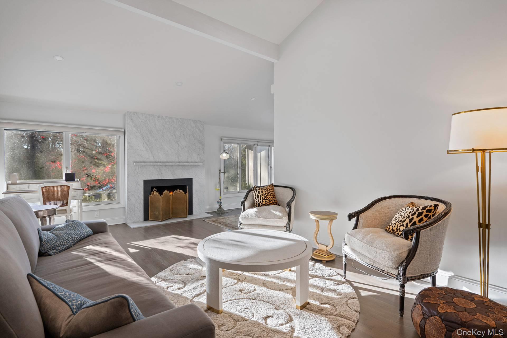 #11 photo, 1824 Majors Path, Southampton , NY 11968