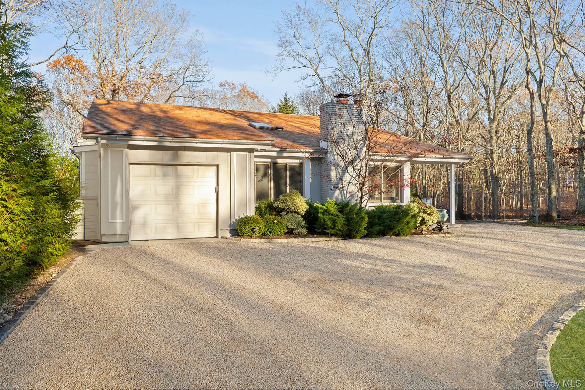 #5 photo, 1824 Majors Path, Southampton , NY 11968