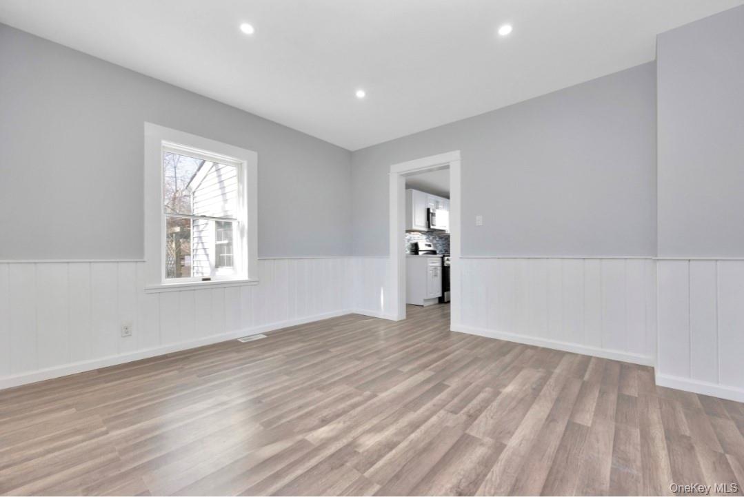 #9 photo, 178 N Ocean Avenue, 롱 아일랜드 Patchogue , NY 11772