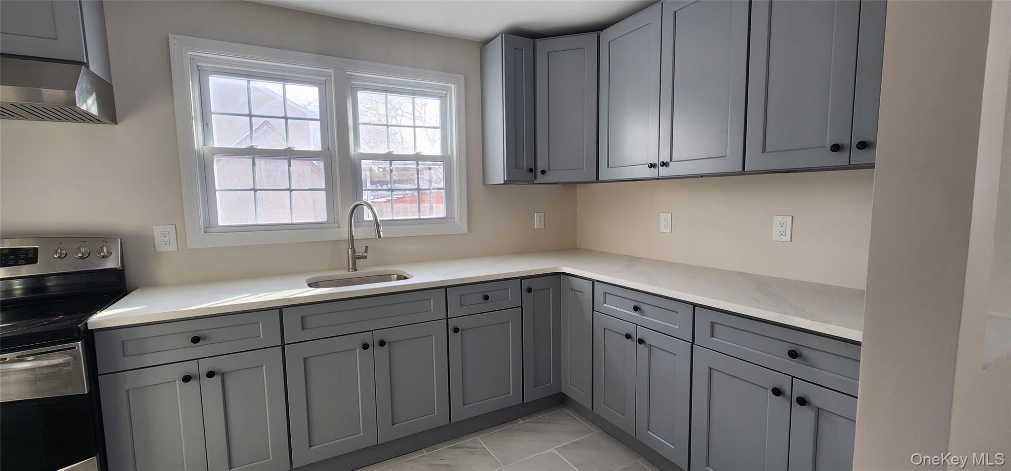 #10 photo, 192 Cypress Drive, 東長島 Mastic Beach , NY 11951