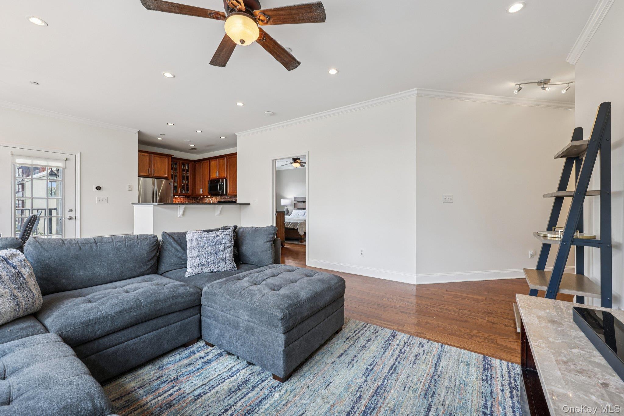 #7 photo, 410 Westchester Avenue, Port Chester , NY 10573