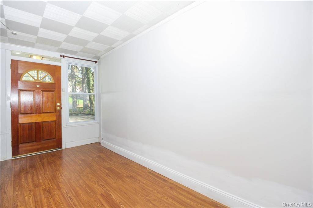 #2 photo, 26 Montrose Point Rd, Montrose , NY 10548