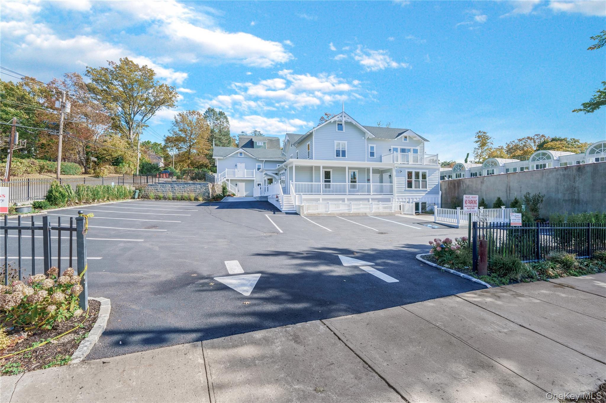 #16 photo, 110 School Street, Glen Cove , NY 11542