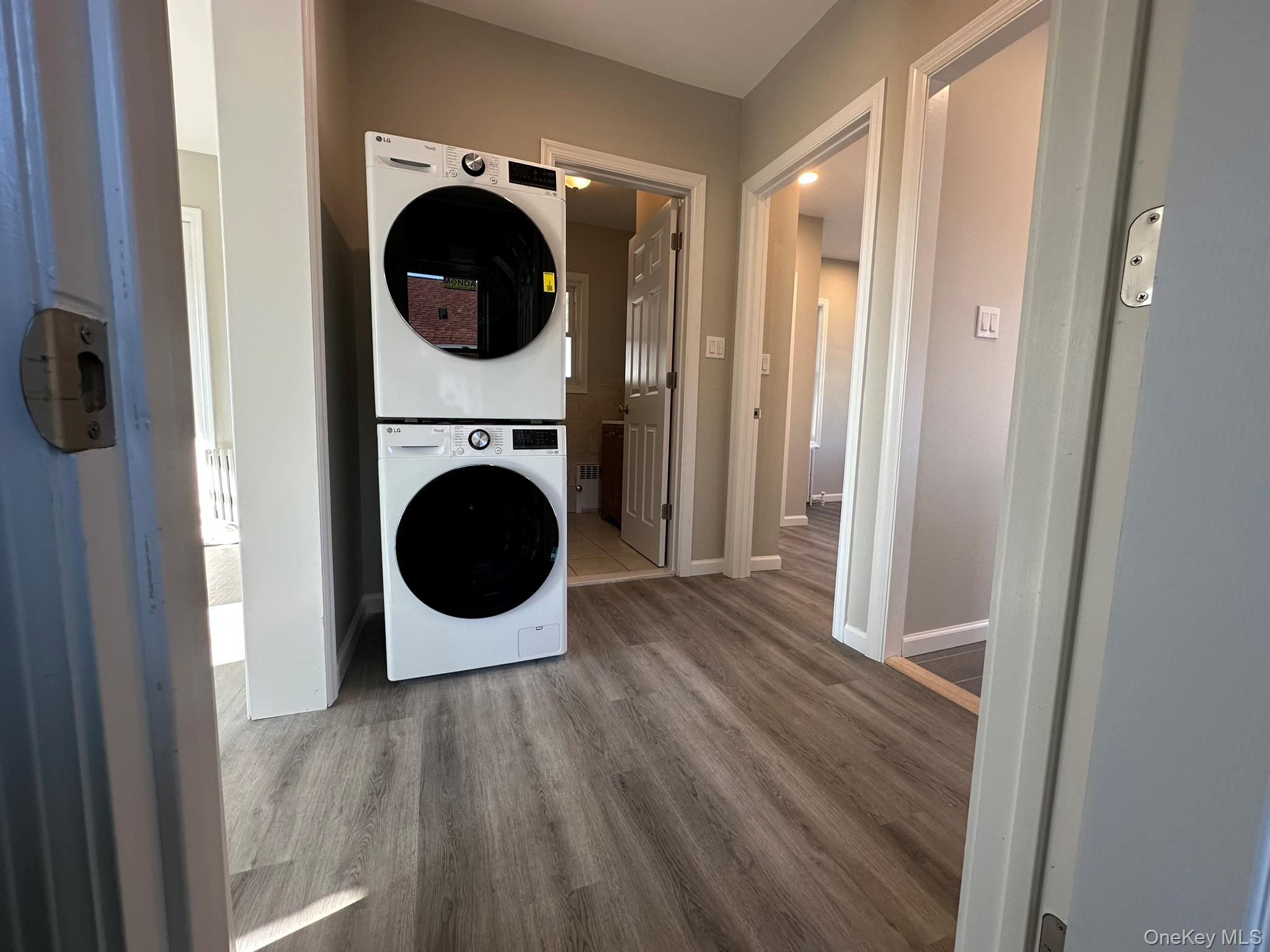 #10 photo, 149 W Market Street, नासाउ काउंटी Long Beach , NY 11561