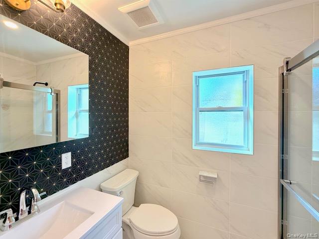 #15 photo, 40-22 223rd Street, Bayside , NY 11361