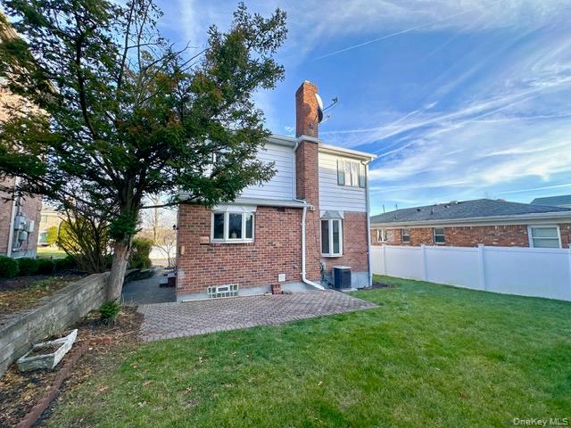 #18 photo, 40-22 223rd Street, Bayside , NY 11361