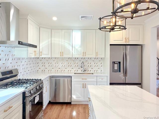 #5 photo, 40-22 223rd Street, Bayside , NY 11361