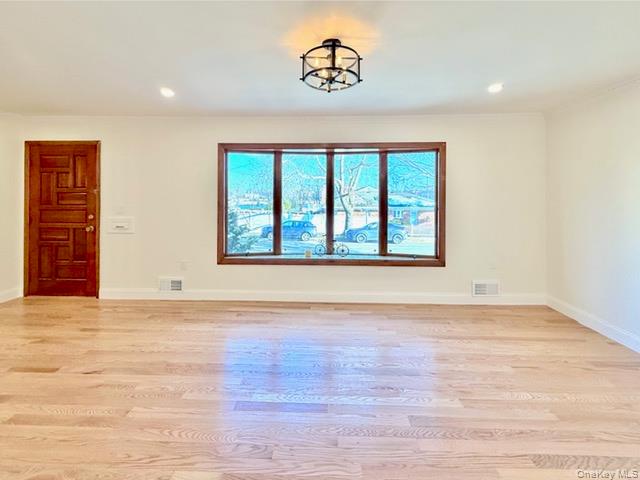 #9 photo, 40-22 223rd Street, Bayside , NY 11361