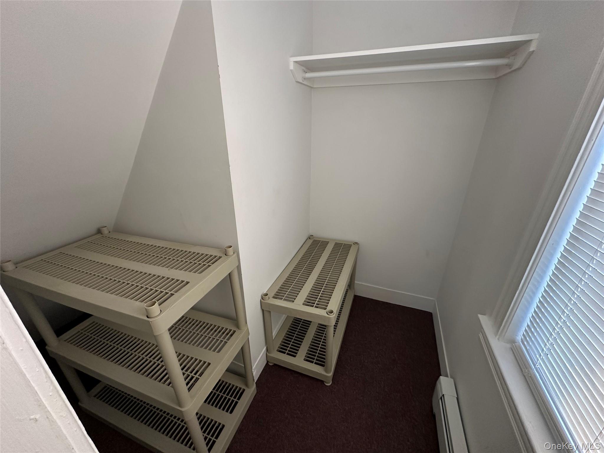 #9 photo, 18 W Maple Avenue, 뉴욕주 Suffern , NY 10901