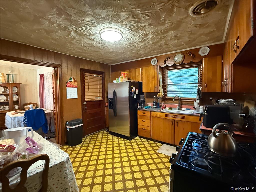 #6 photo, 7 Dene Road, Newburgh , NY 12550