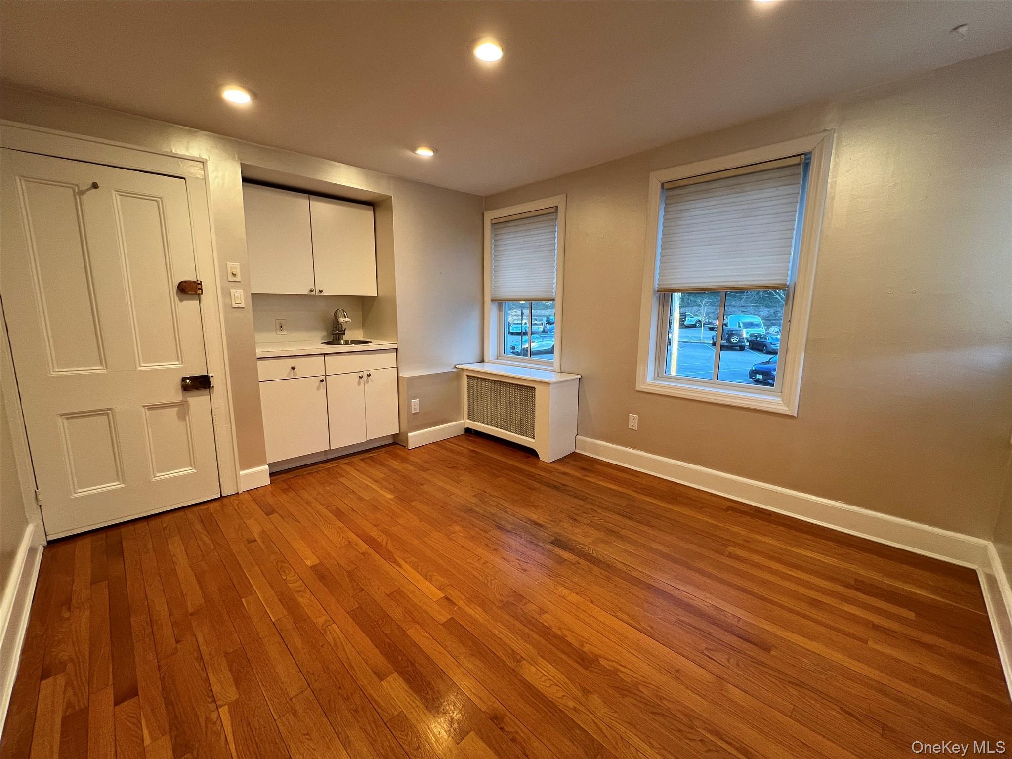 #5 photo, 117 Main Street, 롱 아일랜드 Cold Spring Harbor , NY 11724