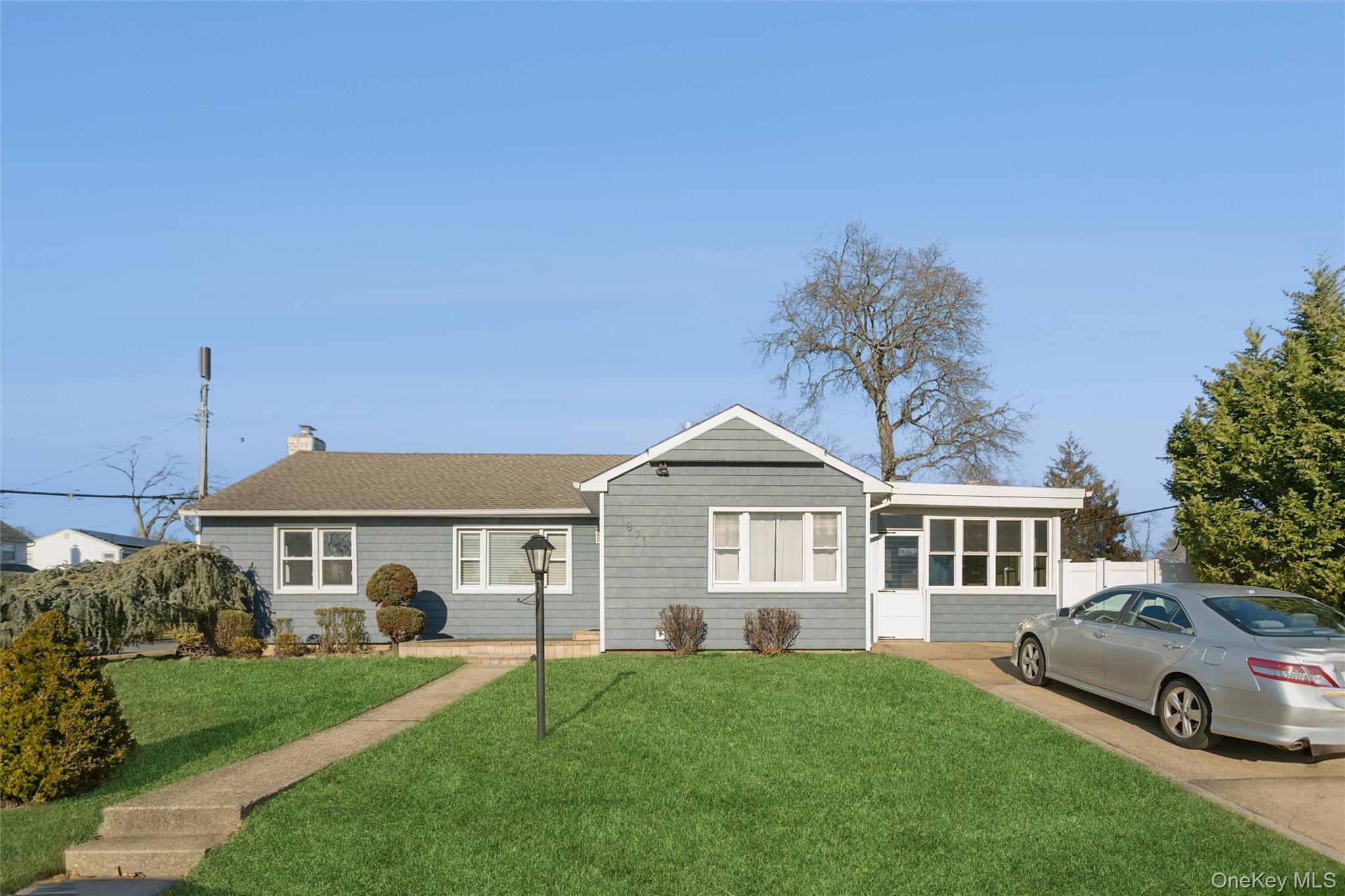 #1 photo, 1871 Relyea Drive, Merrick , NY 11566