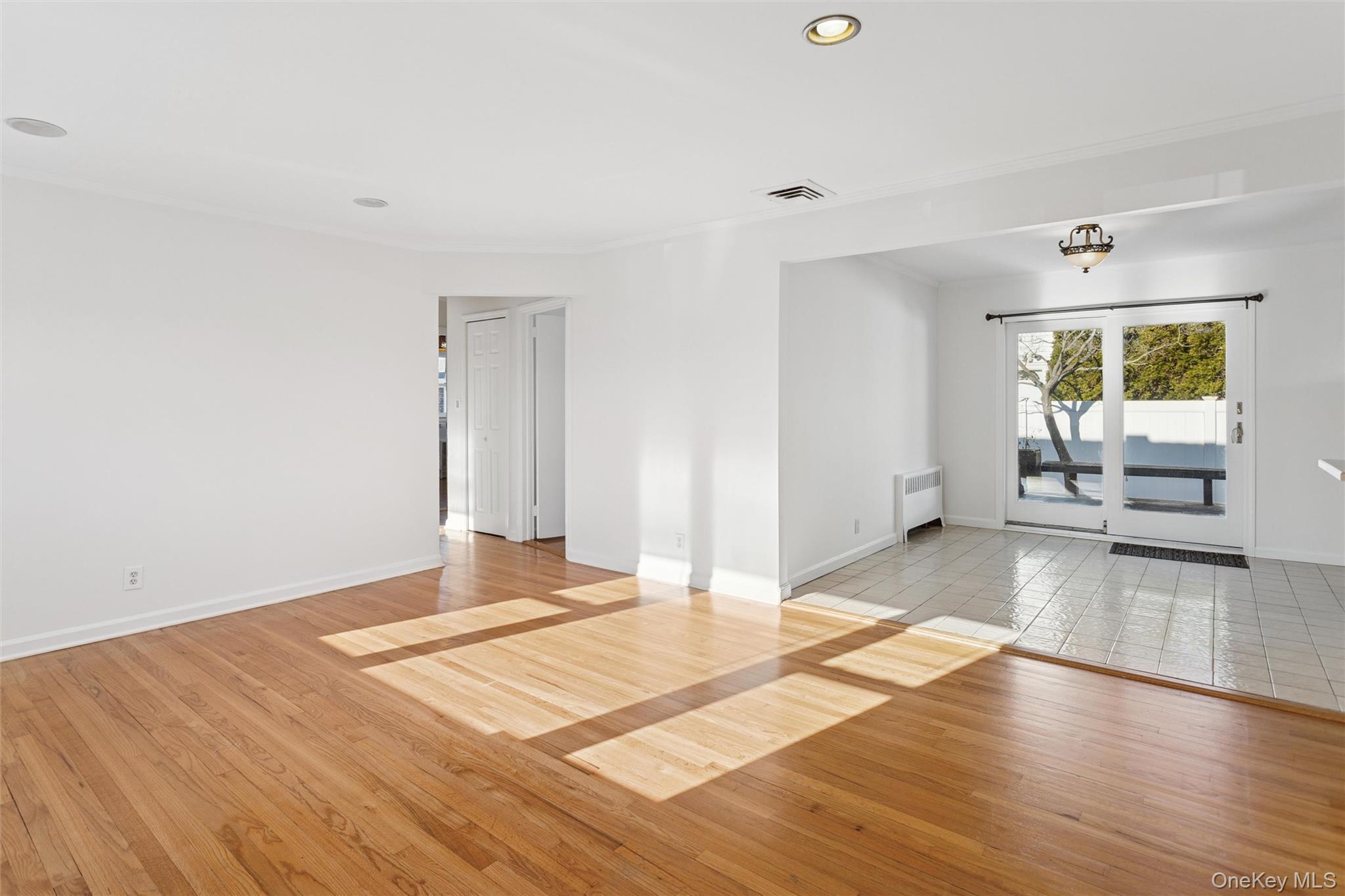 #12 photo, 1871 Relyea Drive, Merrick , NY 11566