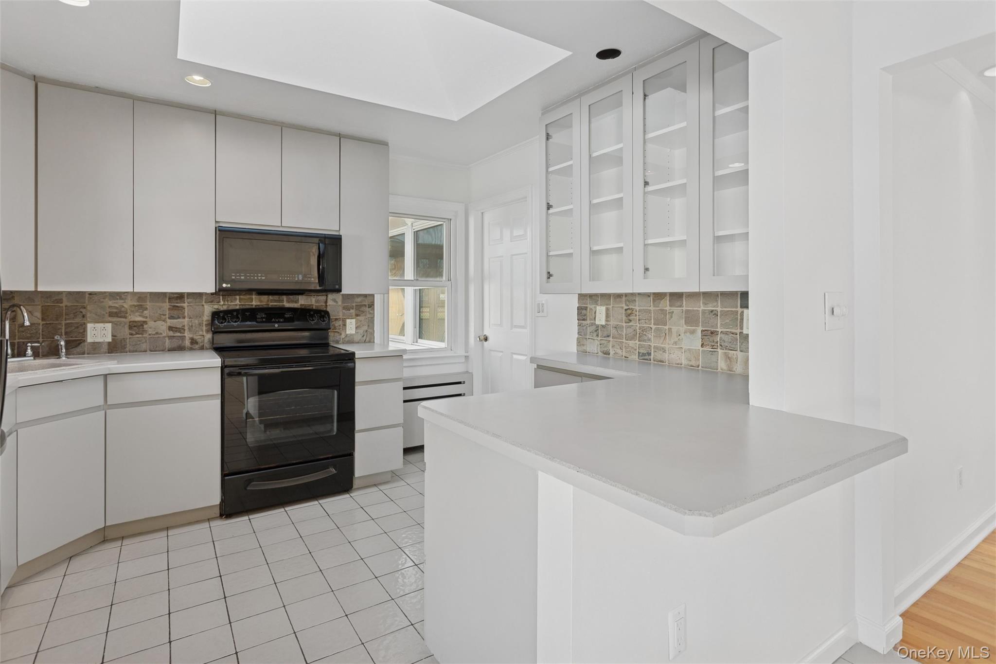 #17 photo, 1871 Relyea Drive, Merrick , NY 11566