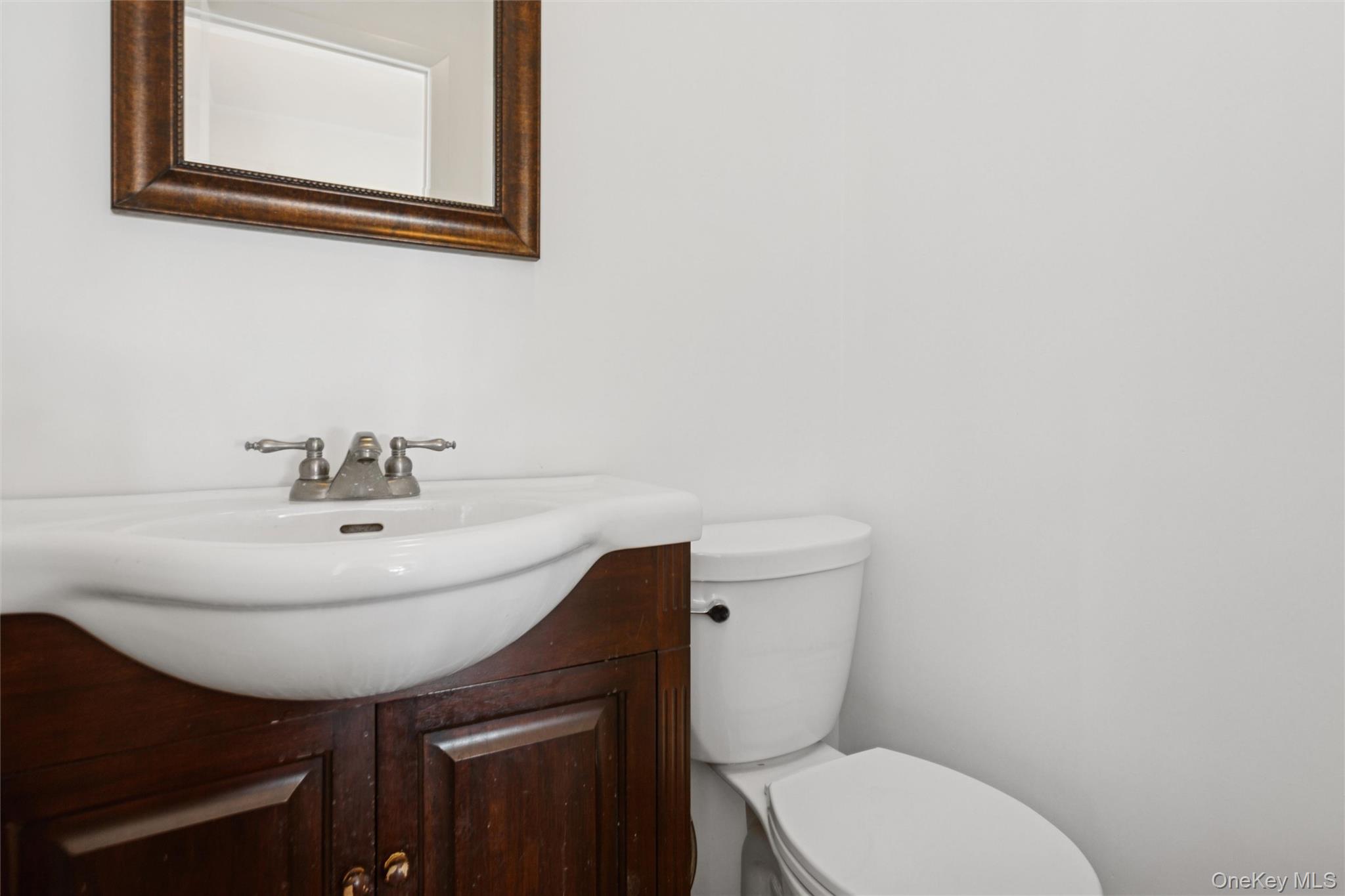 #9 photo, 1871 Relyea Drive, Merrick , NY 11566