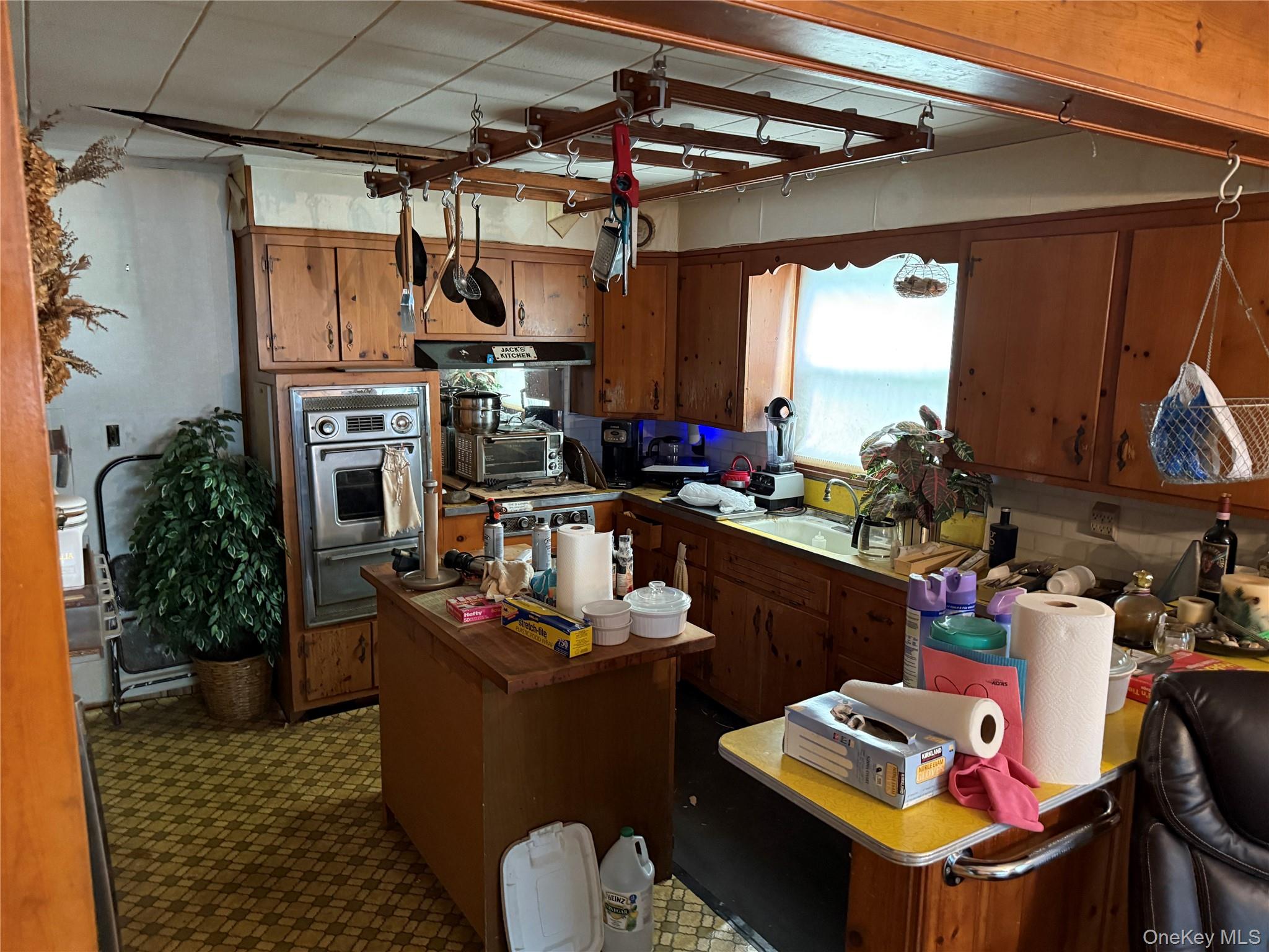 #7 photo, 89 Manor Drive, Shirley , NY 11967