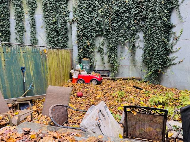 #25 photo, 86-66 Midland Parkway, 뉴욕퀸즈 Jamaica Estates , NY 11432