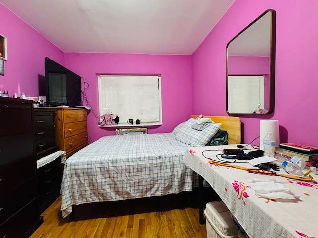 #29 photo, 86-66 Midland Parkway, 뉴욕퀸즈 Jamaica Estates , NY 11432