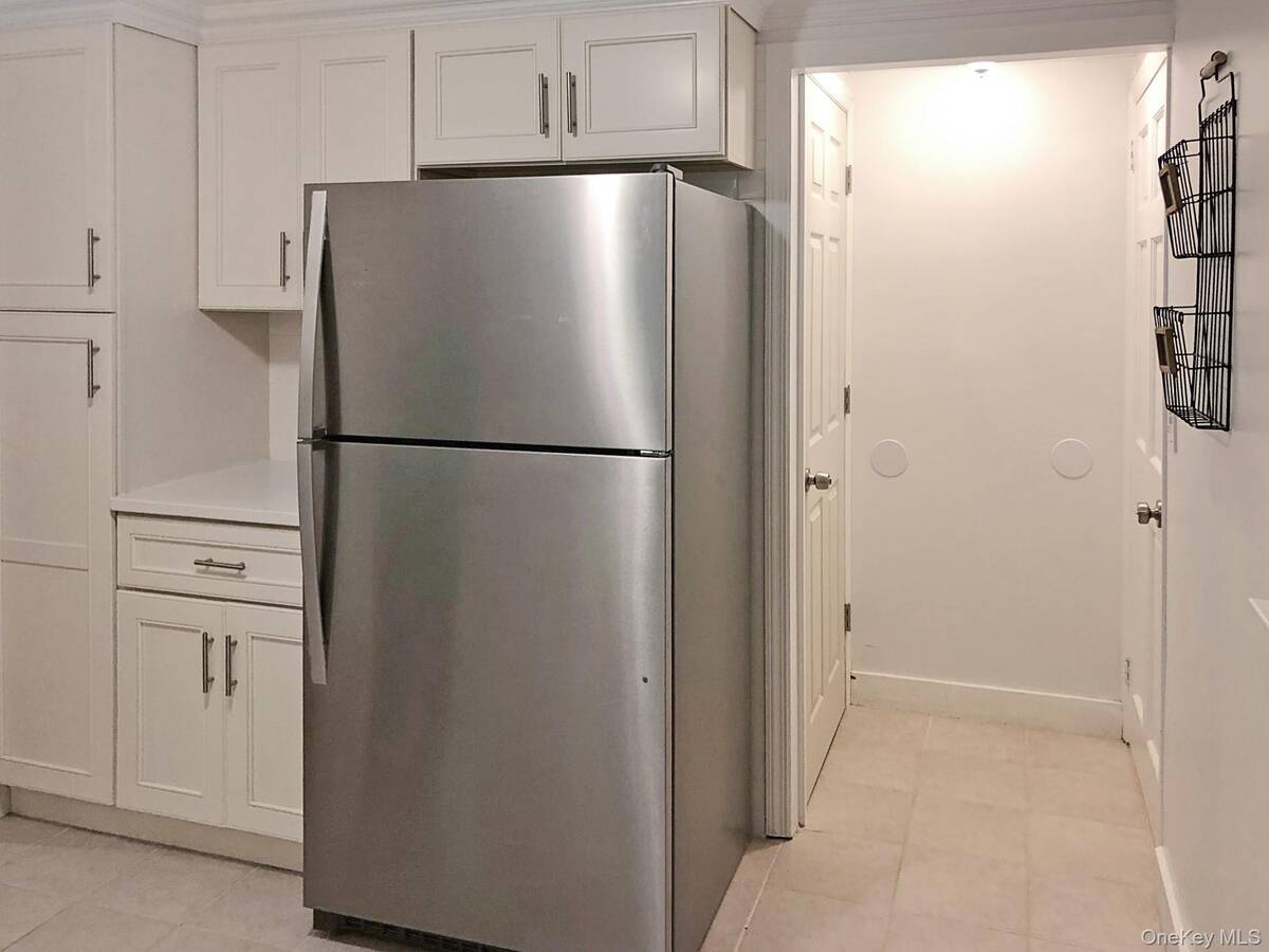 #5 photo, 69 Hill Drive, 롱 아일랜드 Riverhead , NY 11901