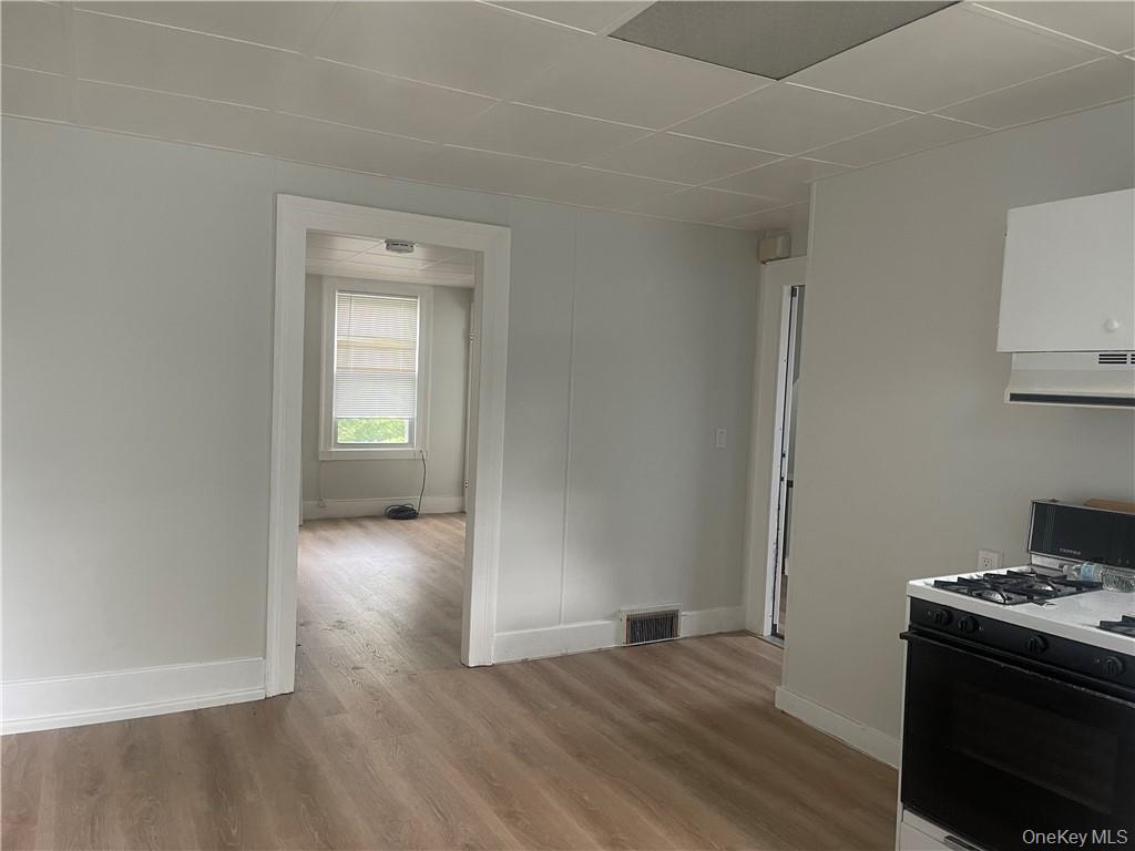 #1 photo, 8 Mansion Street, Poughkeepsie , NY 12601