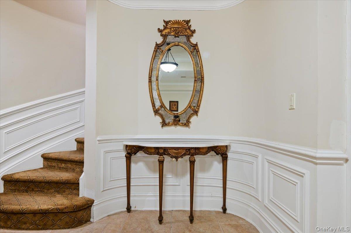 #11 photo, 24 Beechwood Drive, Lawrence , NY 11559