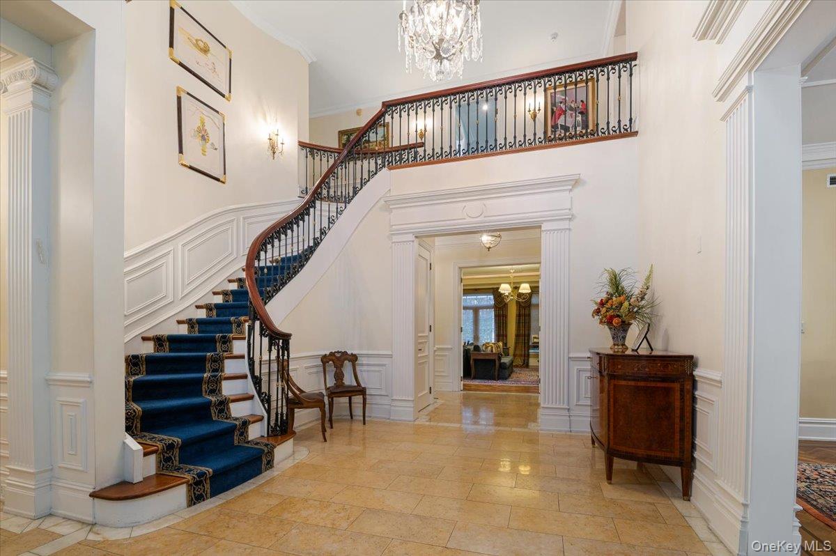 #8 photo, 24 Beechwood Drive, Lawrence , NY 11559