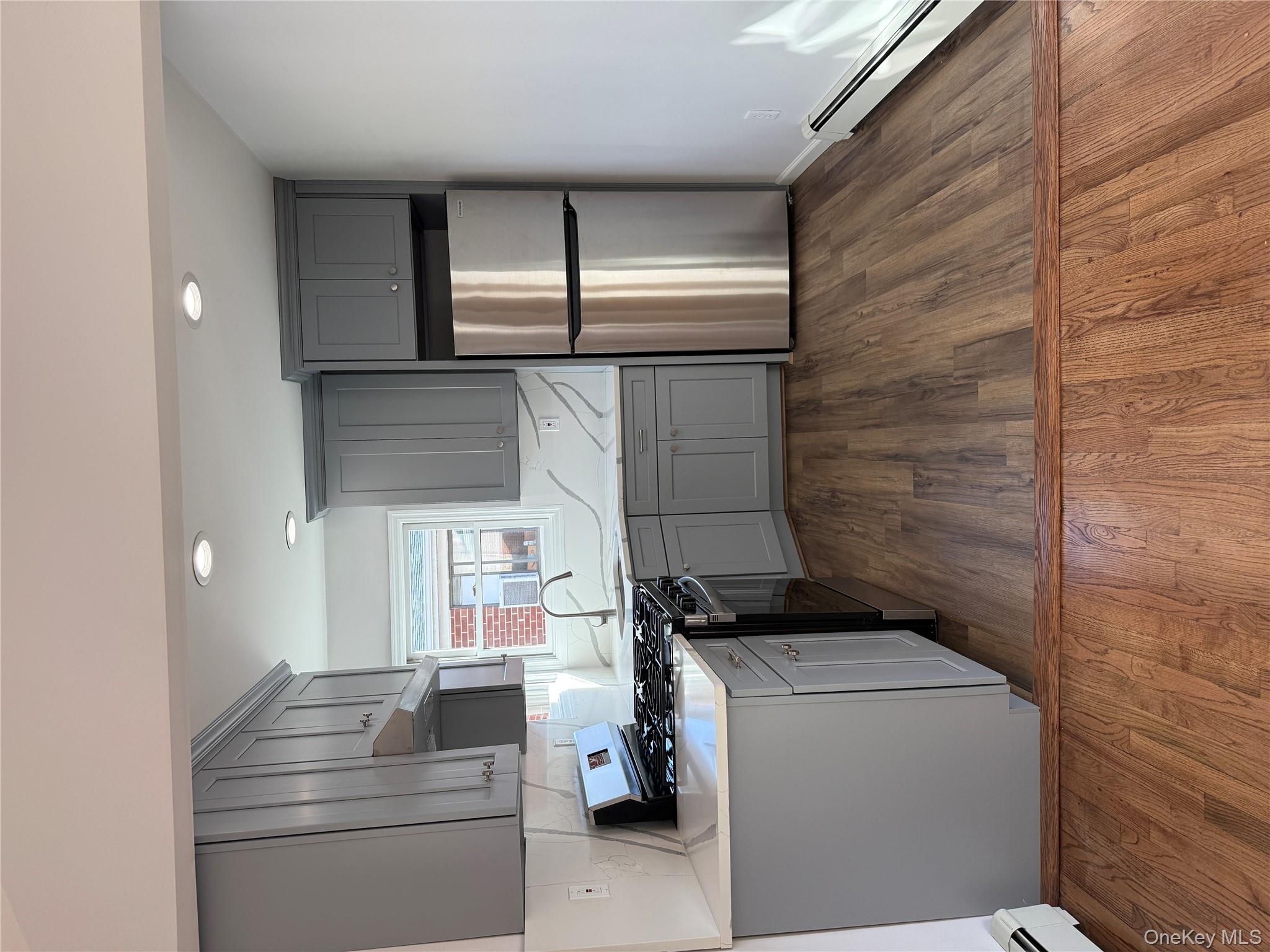 #2 photo, 13009 58th Road, Куинс ‖ Flushing , NY 11355