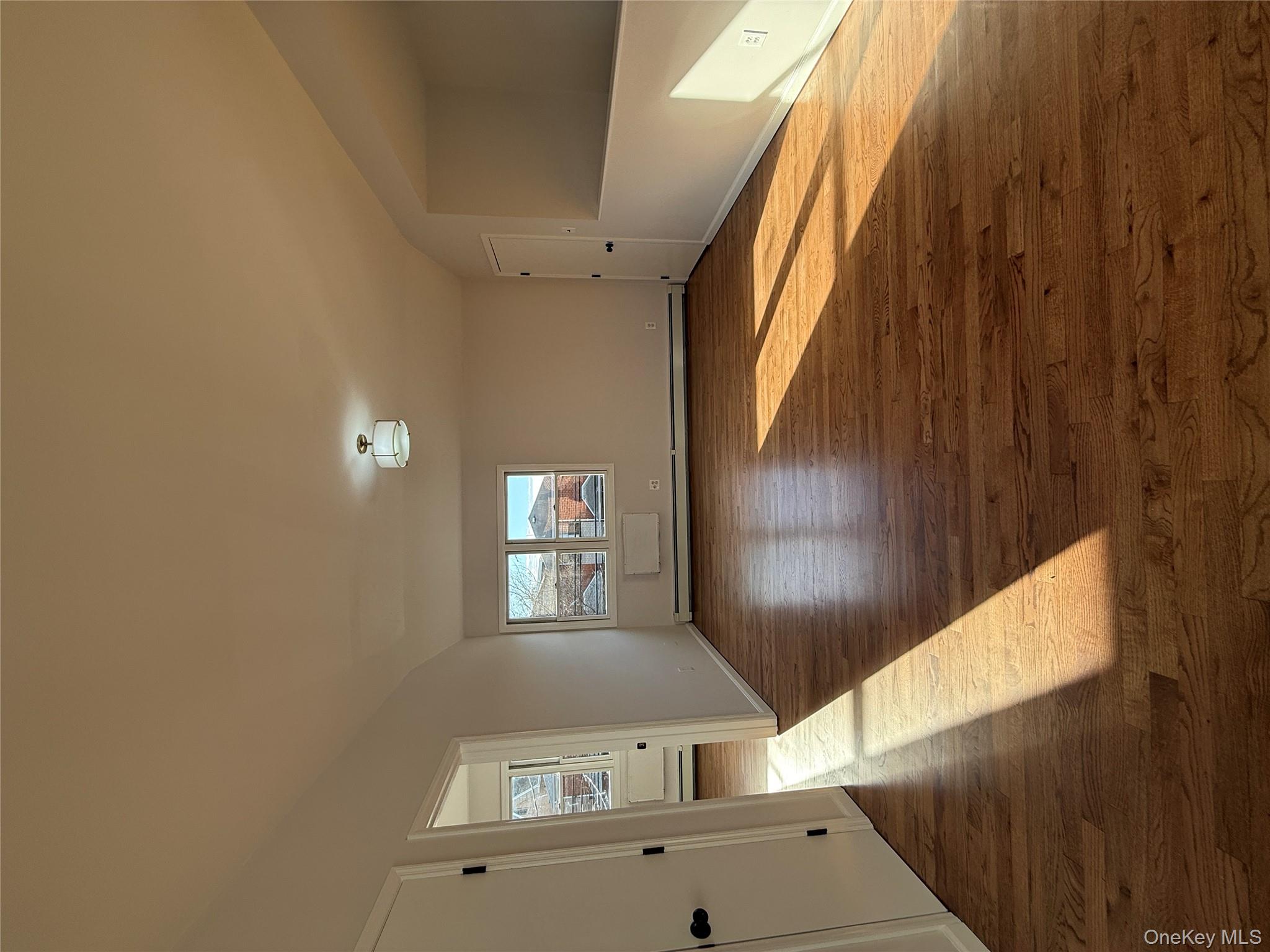 #4 photo, 13009 58th Road, Куинс ‖ Flushing , NY 11355