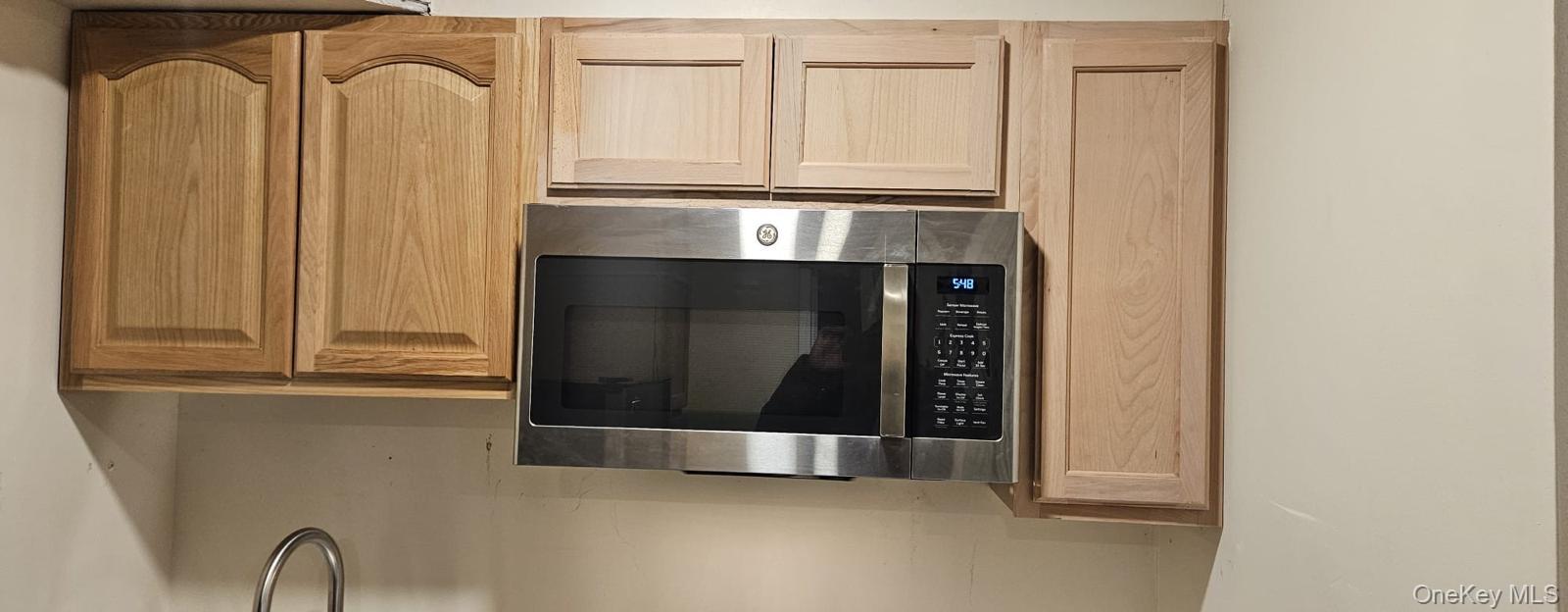 #11 photo, 20 Courtney Place, Yonkers , NY 10704