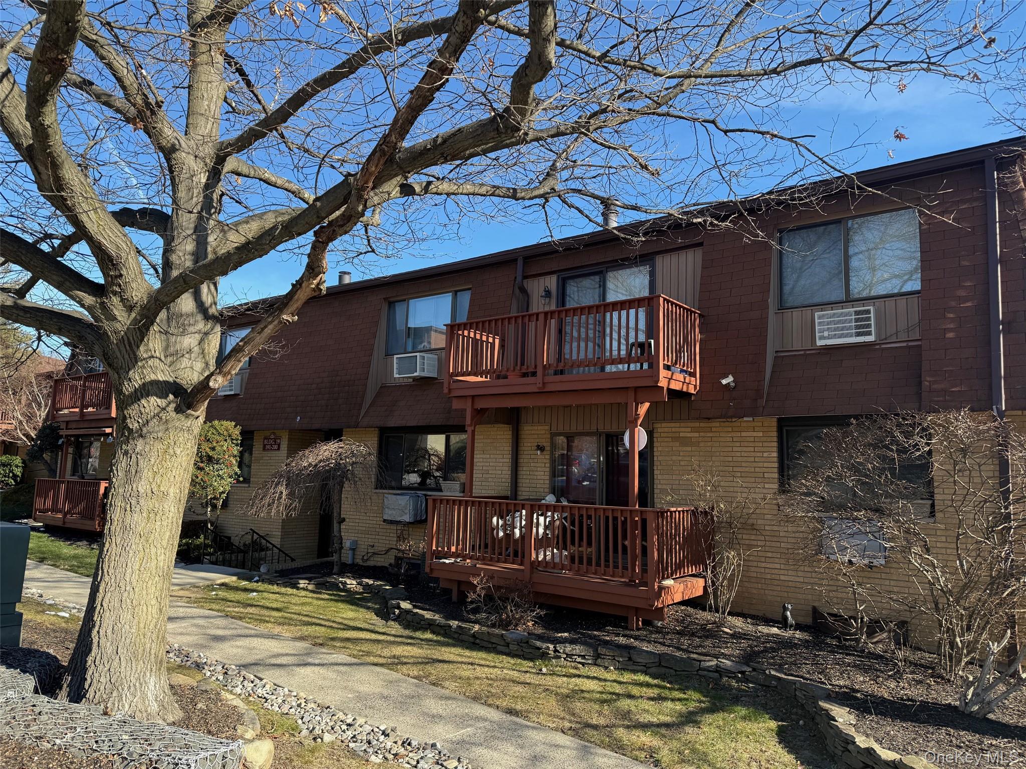 #1 photo, 198 Richard Court, Pomona , NY 10970