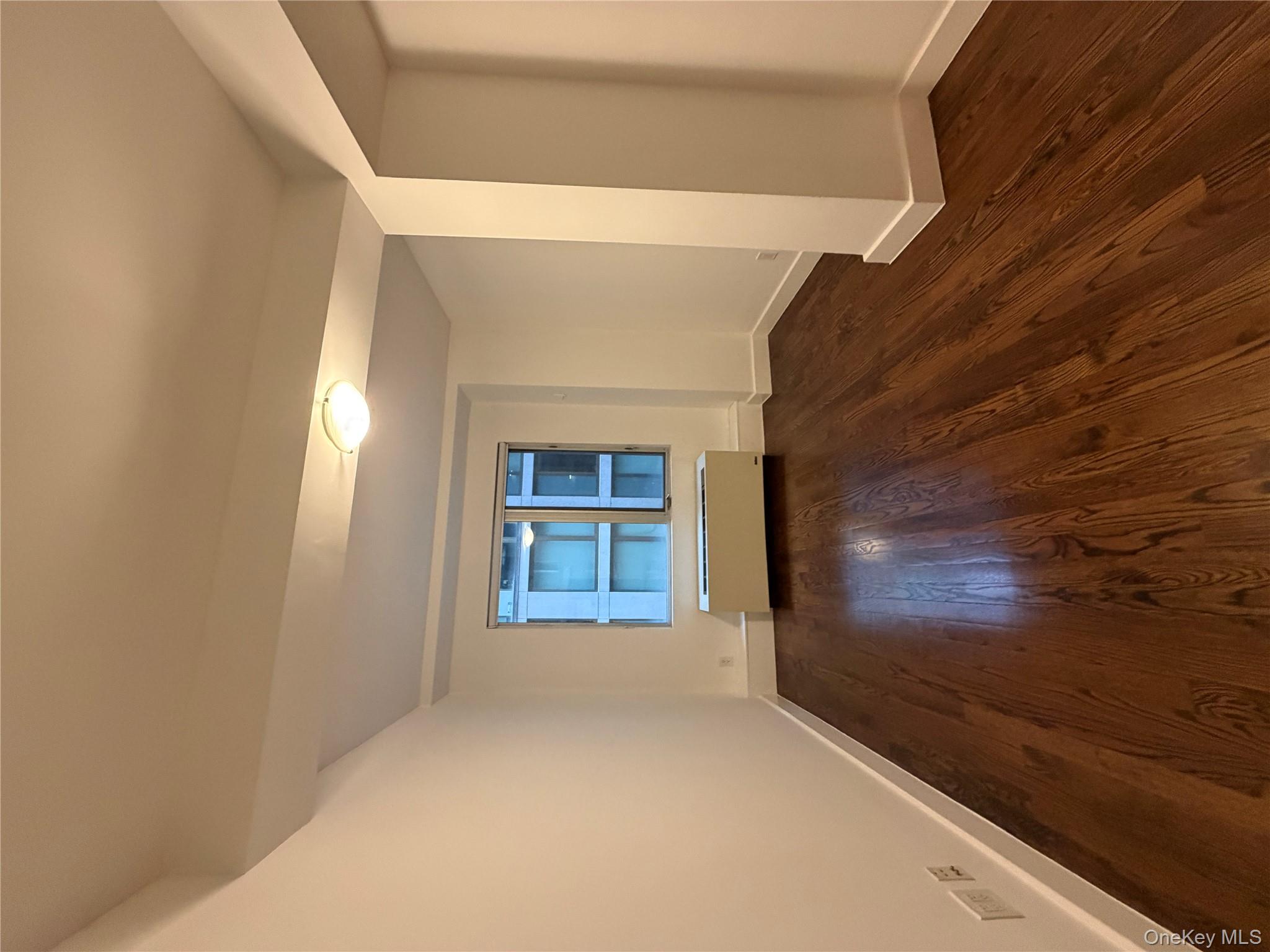 #10 photo, 116 W 22nd Street, מנהטן New York (Manhattan) , NY 10011