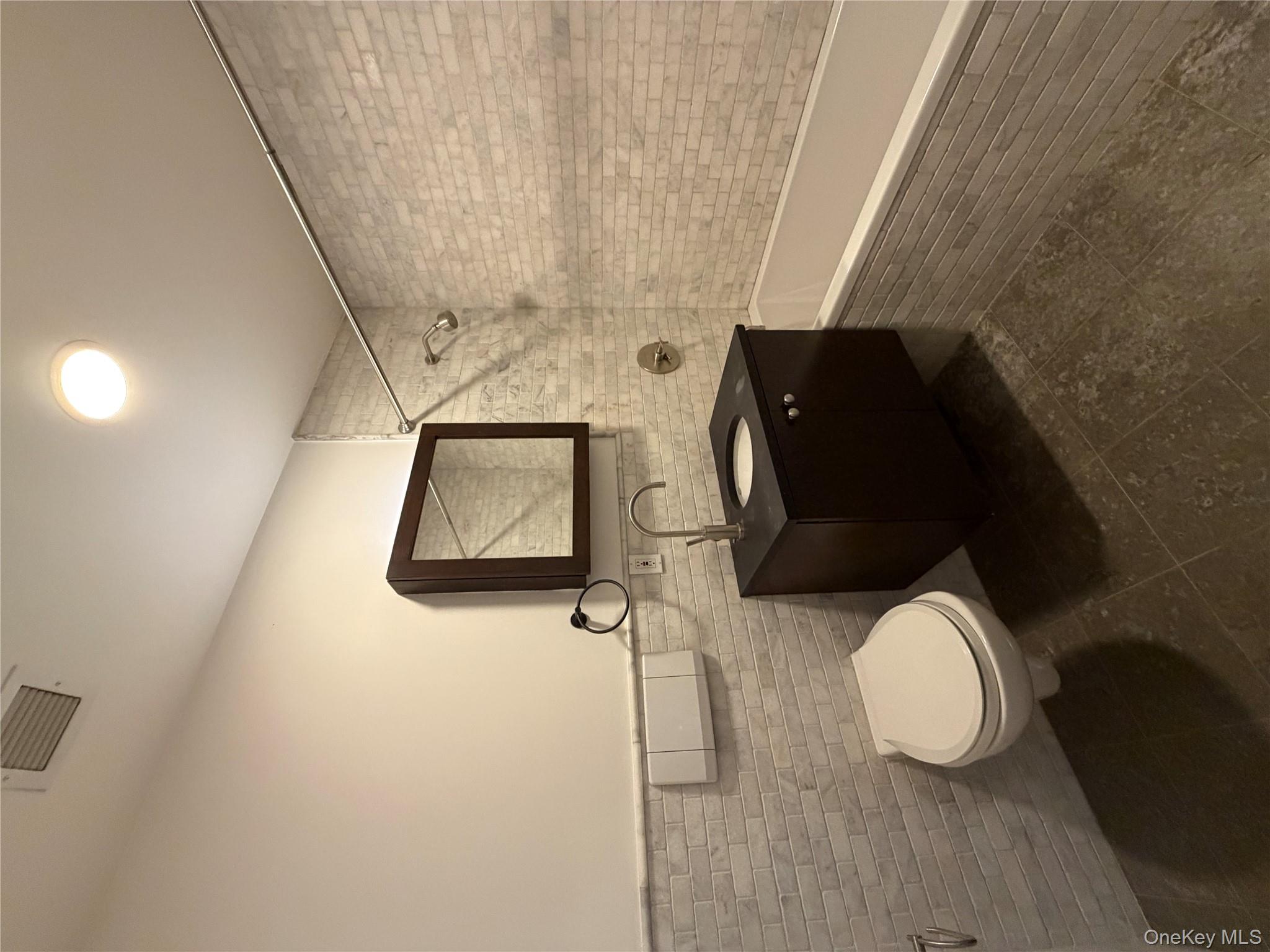 #11 photo, 116 W 22nd Street, מנהטן New York (Manhattan) , NY 10011