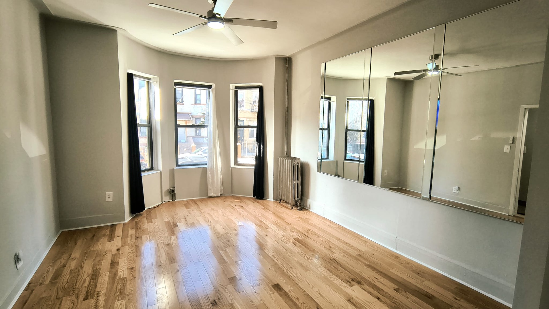 #2 photo, Brooklyn, ब्रुकलीन East Flatbush , NY 11203