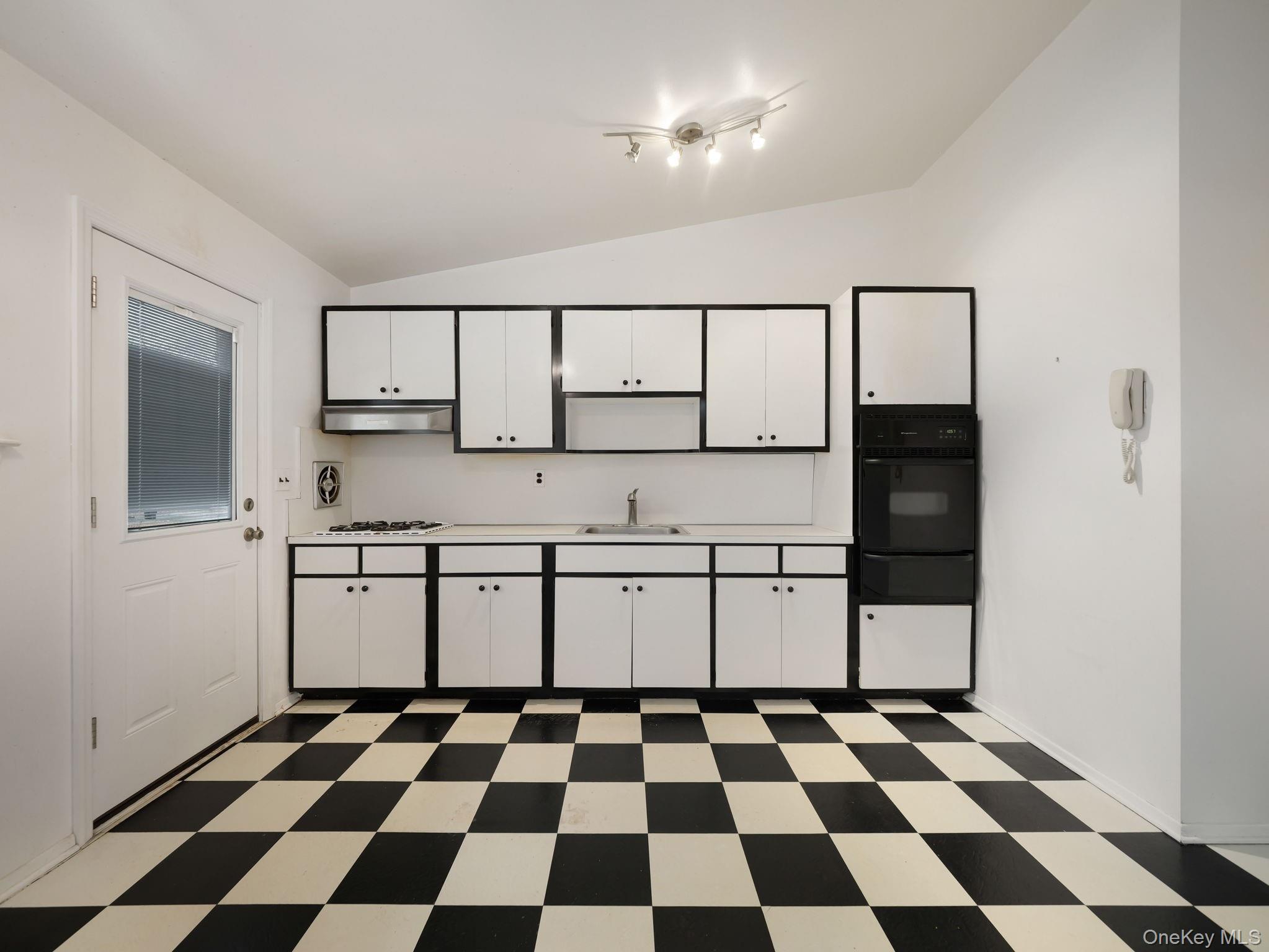 #14 photo, 6 Pennington Way, Spring Valley , NY 10977