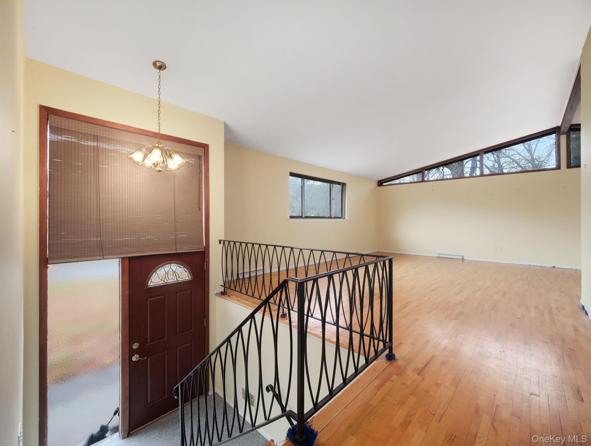 #7 photo, 6 Pennington Way, Spring Valley , NY 10977