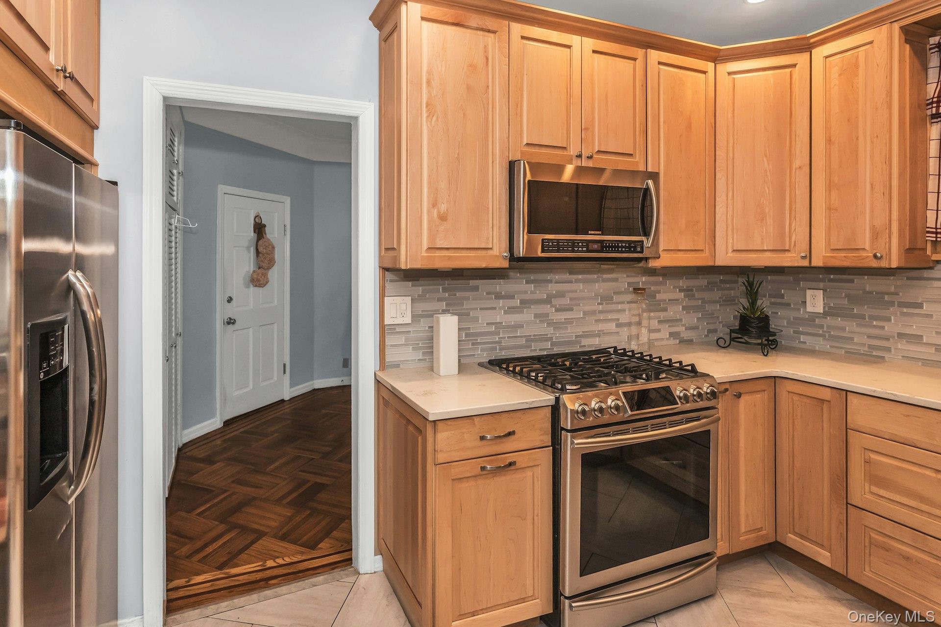 #7 photo, 317 95 Street, Brooklyn , NY 11209