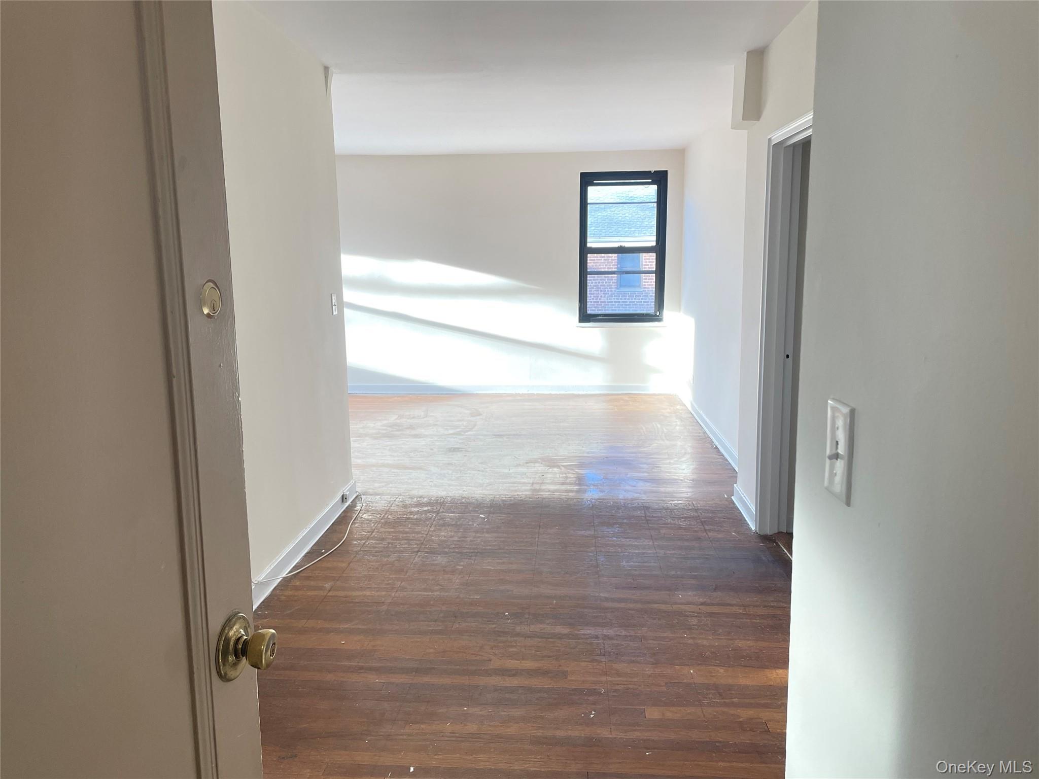 #2 photo, 141 E Hartsdale Avenue, Hartsdale , NY 10530