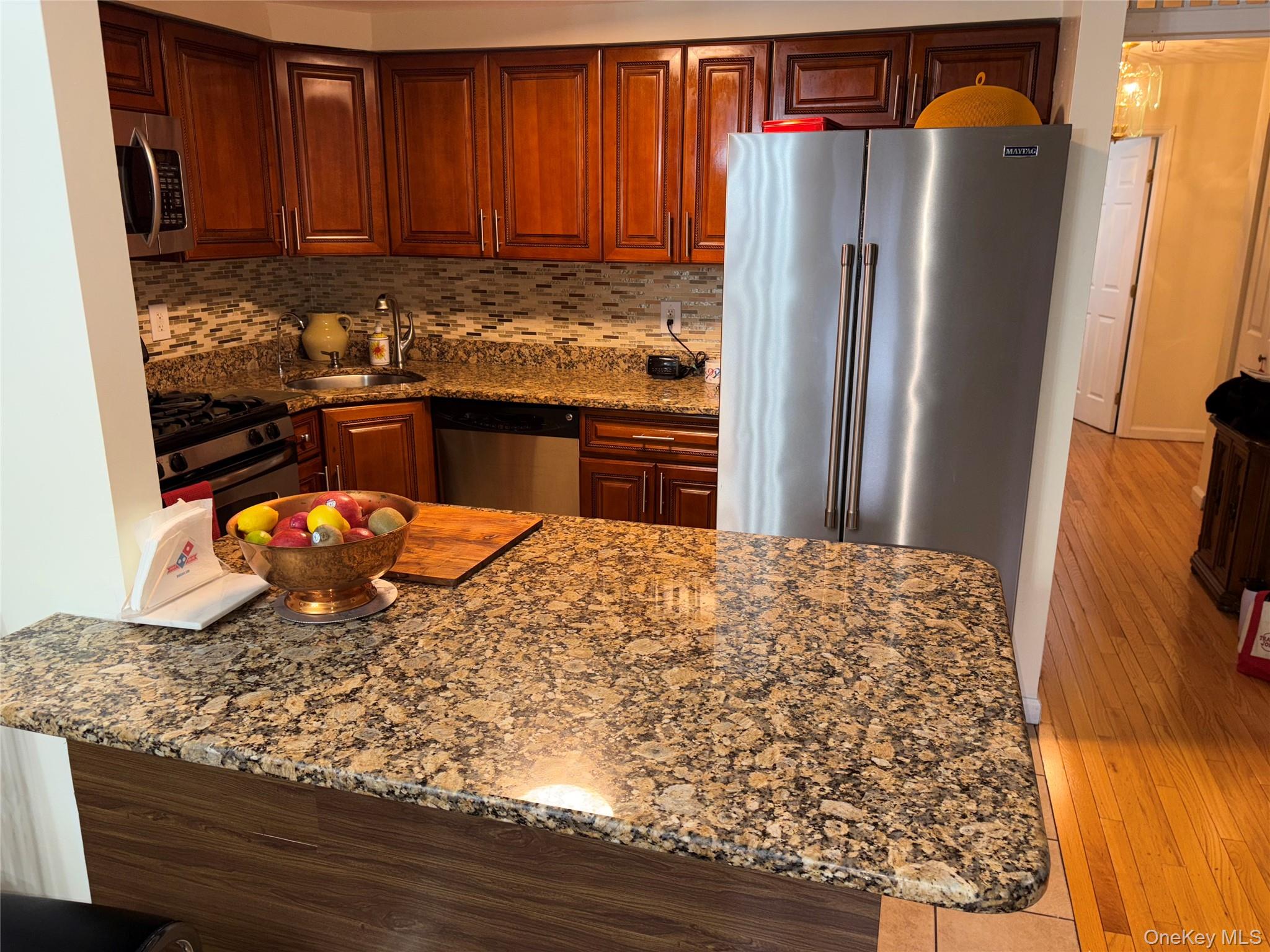 #7 photo, 762 Elton Avenue, ब्रोंक्स Bronx , NY 10451