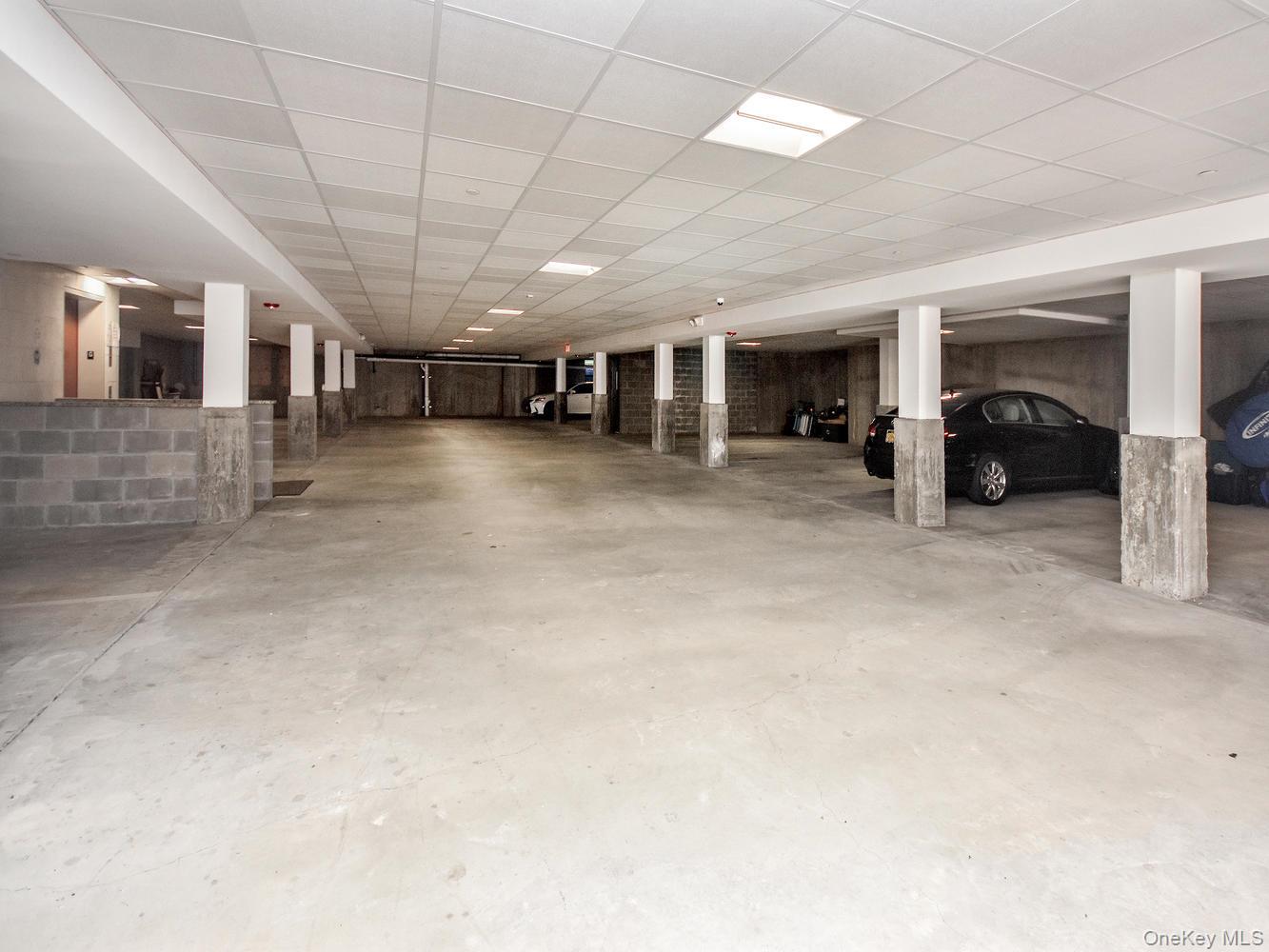 #20 photo, 200 Carney Street, מחוז נסאו Glen Cove , NY 11542