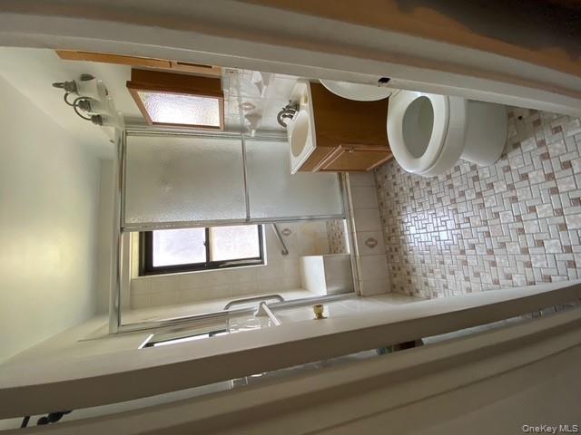 #3 photo, 385 Grand Street, New York (Manhattan) , NY 10002