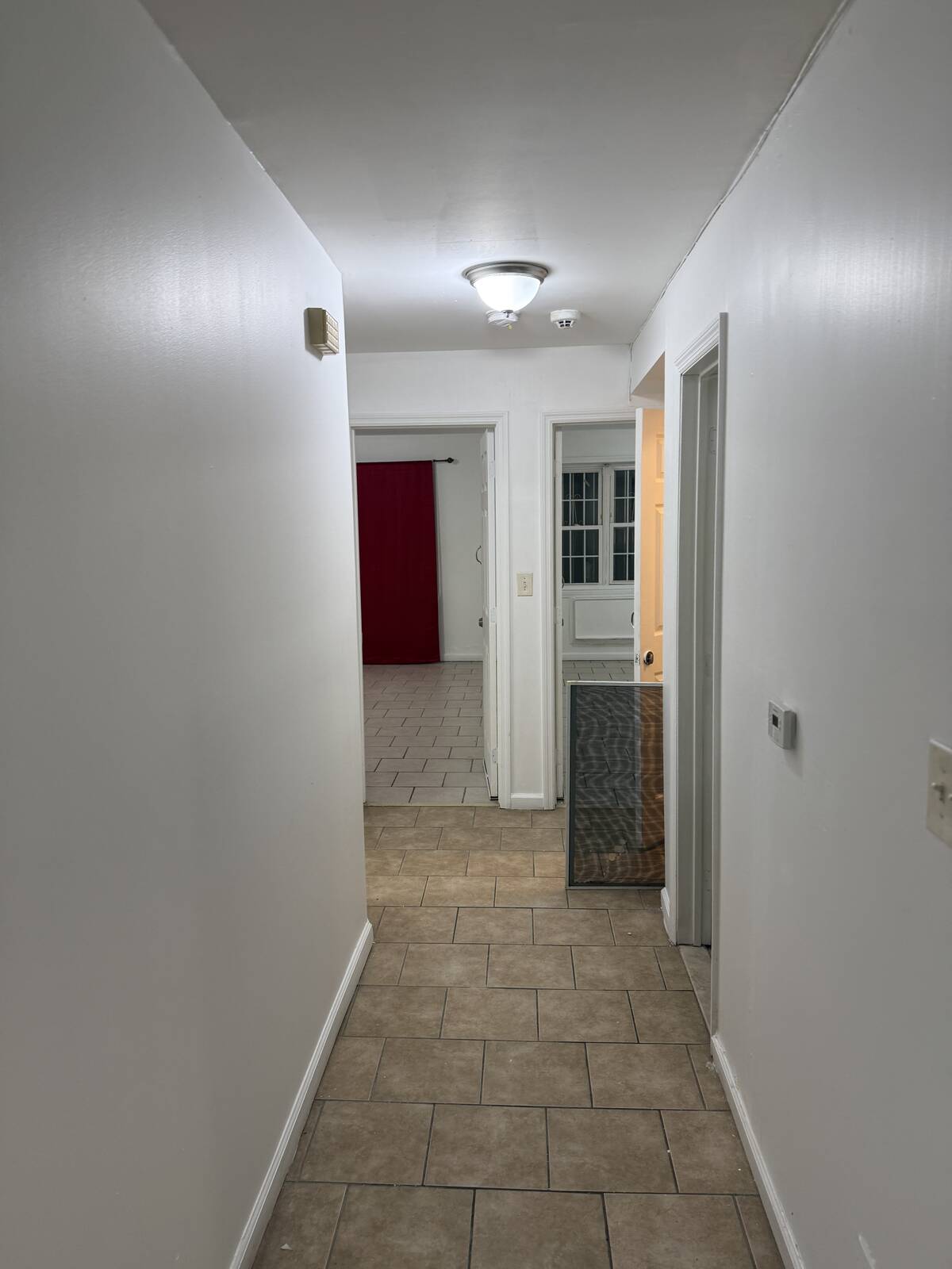 #3 photo, 14XX Hicks Street, הברונקס Williamsbridge , NY 10469