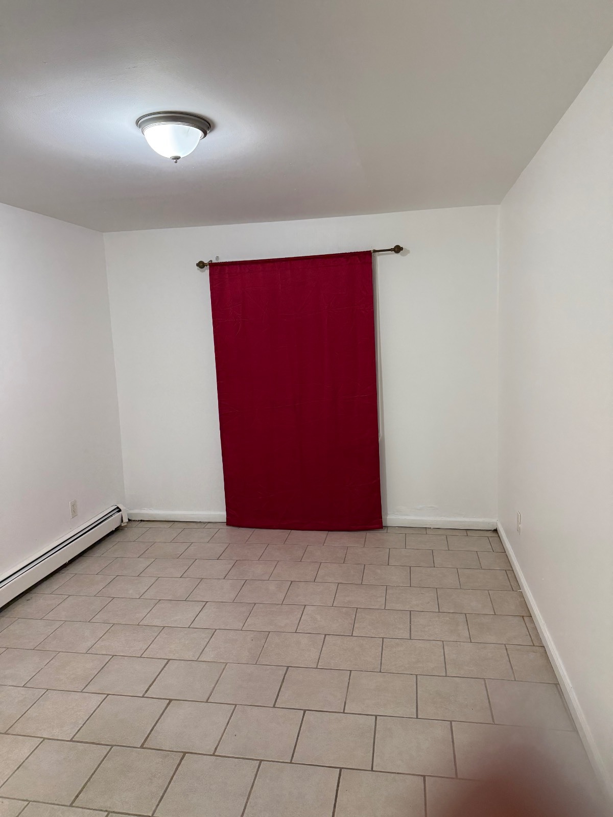 #6 photo, 14XX Hicks Street, הברונקס Williamsbridge , NY 10469