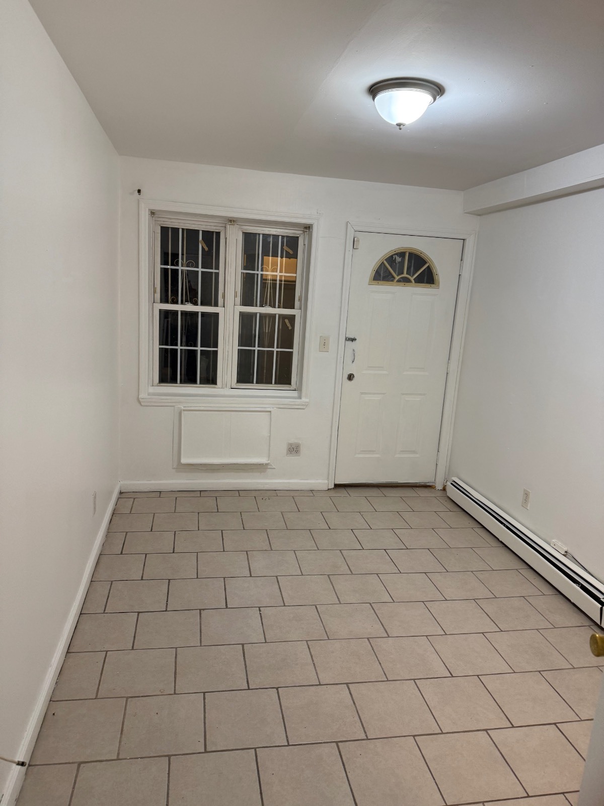 #8 photo, 14XX Hicks Street, הברונקס Williamsbridge , NY 10469