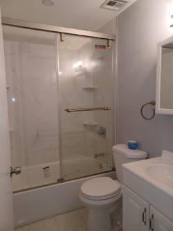 #5 photo, 56-00 226 Street, #1, קווינס Bayside , NY 11364